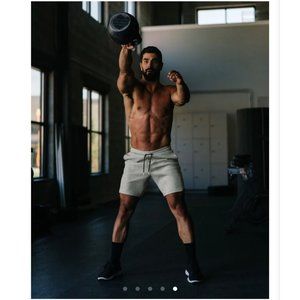 New Zyia Men's Gray Track Sport Jogger Short 7" Size Large